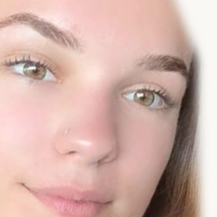 Kaylea, lash artist at Rejuvia, Stratford Cairns